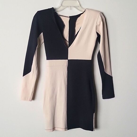 Motel Rocks XS Bodycon Mini Dress ColorBlock Sexy Club Black Abstract Feminine - Picture 5 of 11